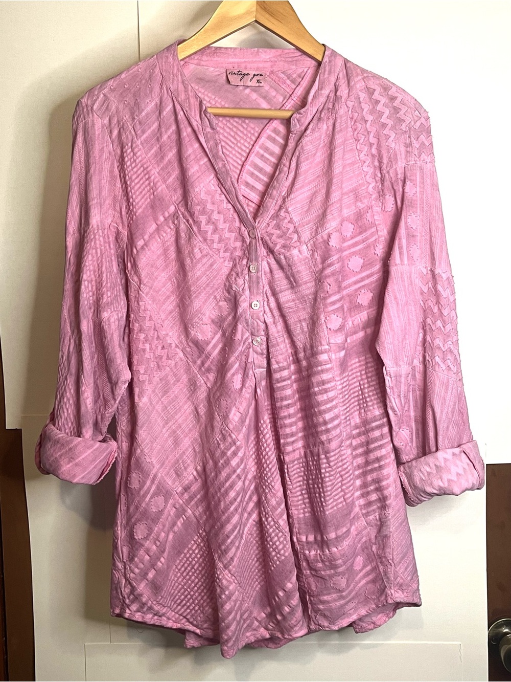 Vintage Goa Women’s XL Grungy Pink Textured Long-Sleeve Tunic Shirt